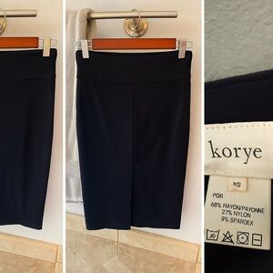 Korye Women's Navy Pencil Skirt